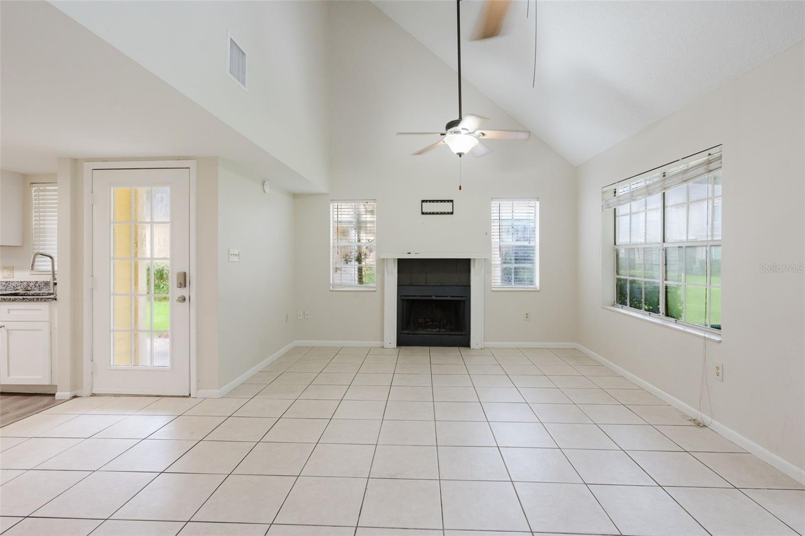 3614 Pine Knot Dr #3614 Property Photo 11