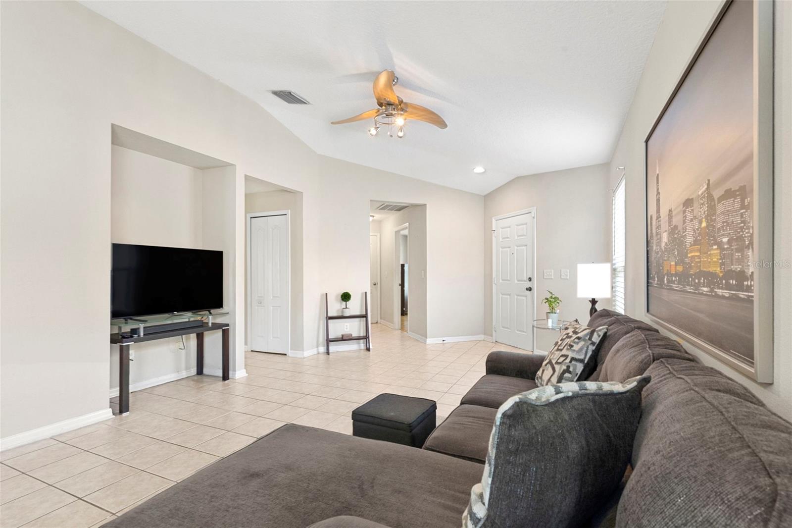 10109 Landport Way Property Photo 11