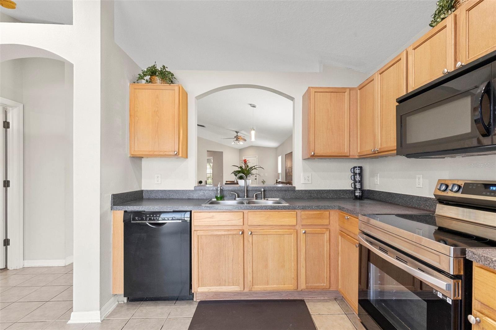 10109 Landport Way Property Photo 14