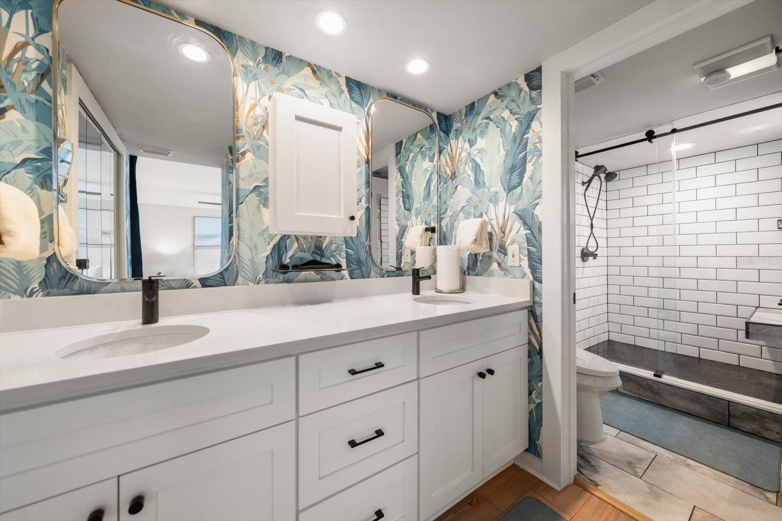 240 Windward Psge #401 Property Photo 17
