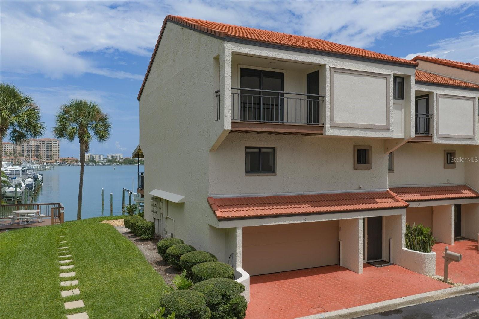 240 Windward Psge #401 Property Photo 42