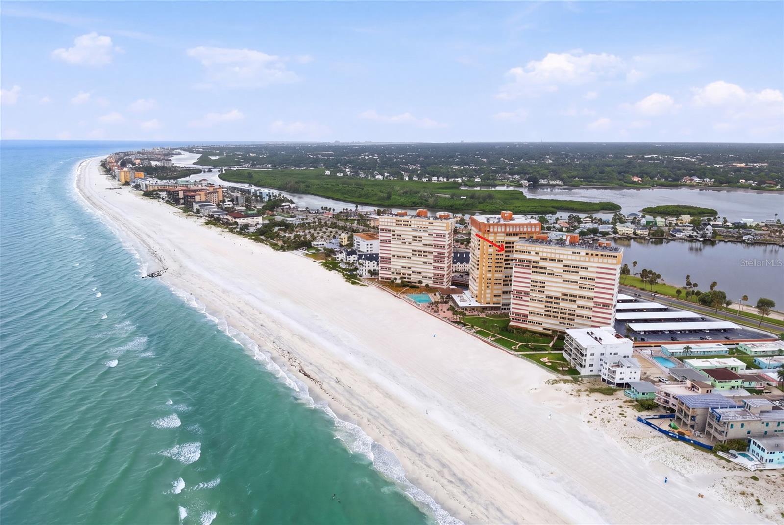 17920 GULF BLVD #1502 Property Photo 1