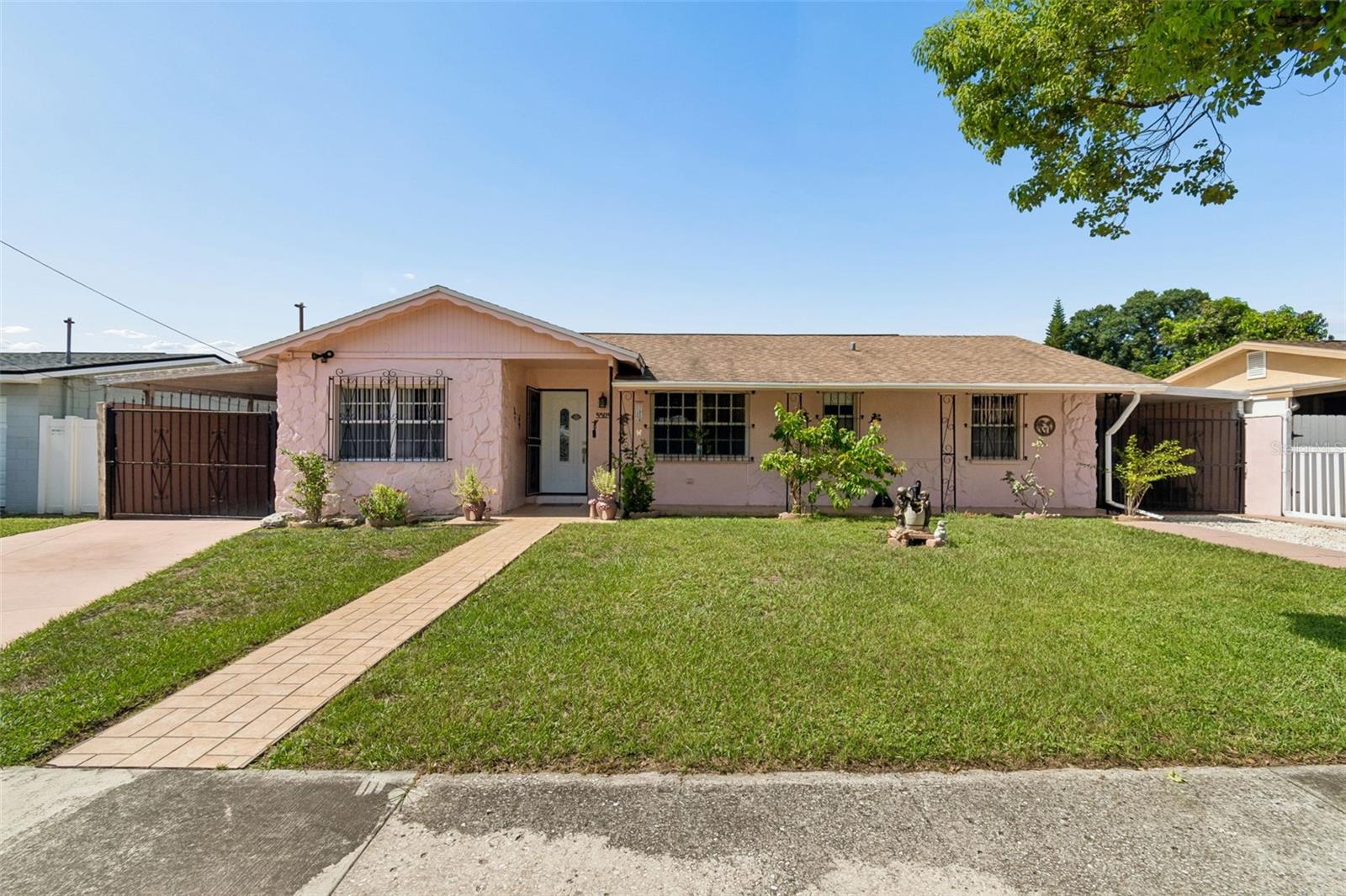 3309 W Burke St Property Photo 1