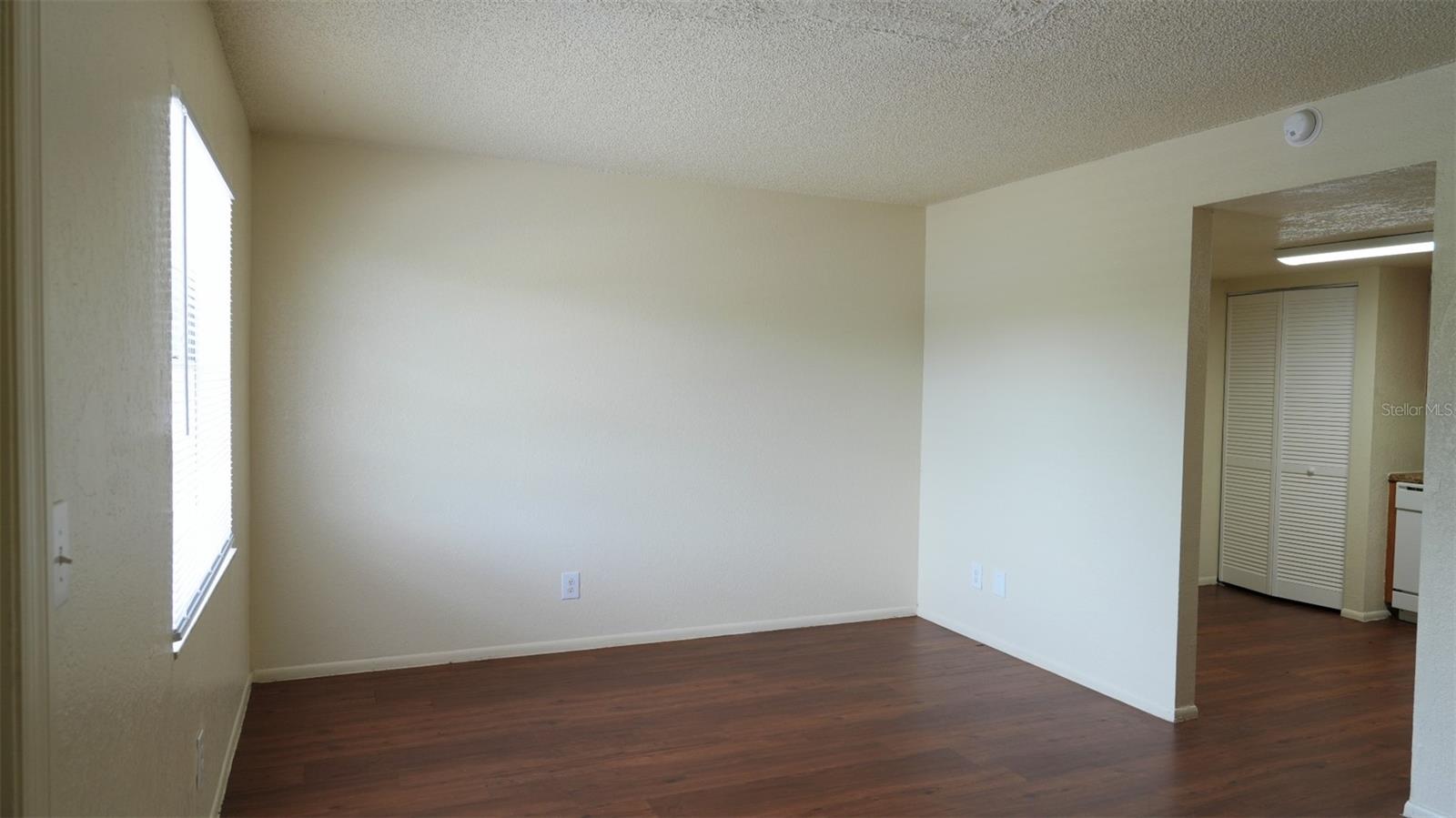4015 76th Ave N #4025 Property Photo 5