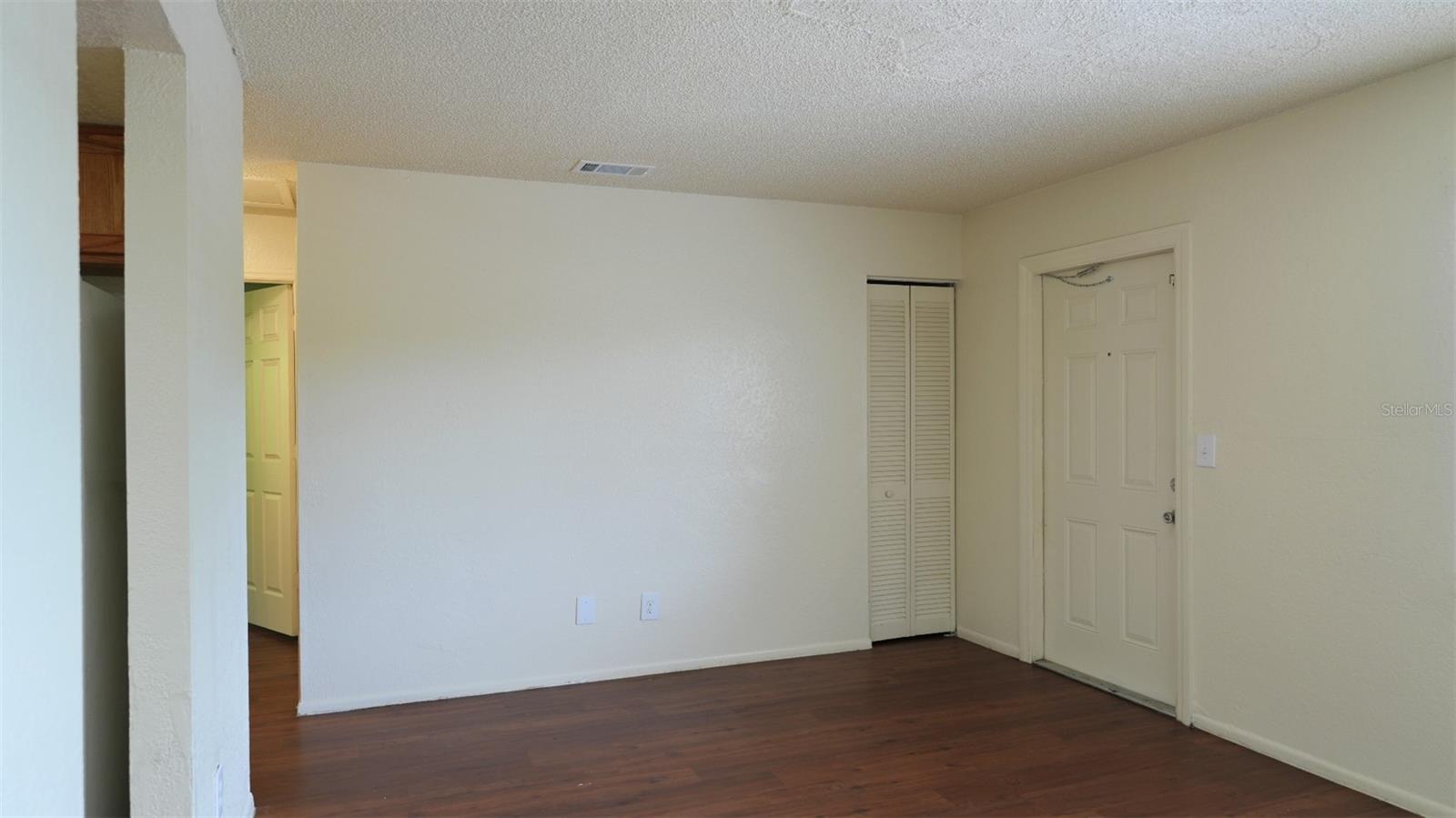 4015 76th Ave N #4025 Property Photo 6