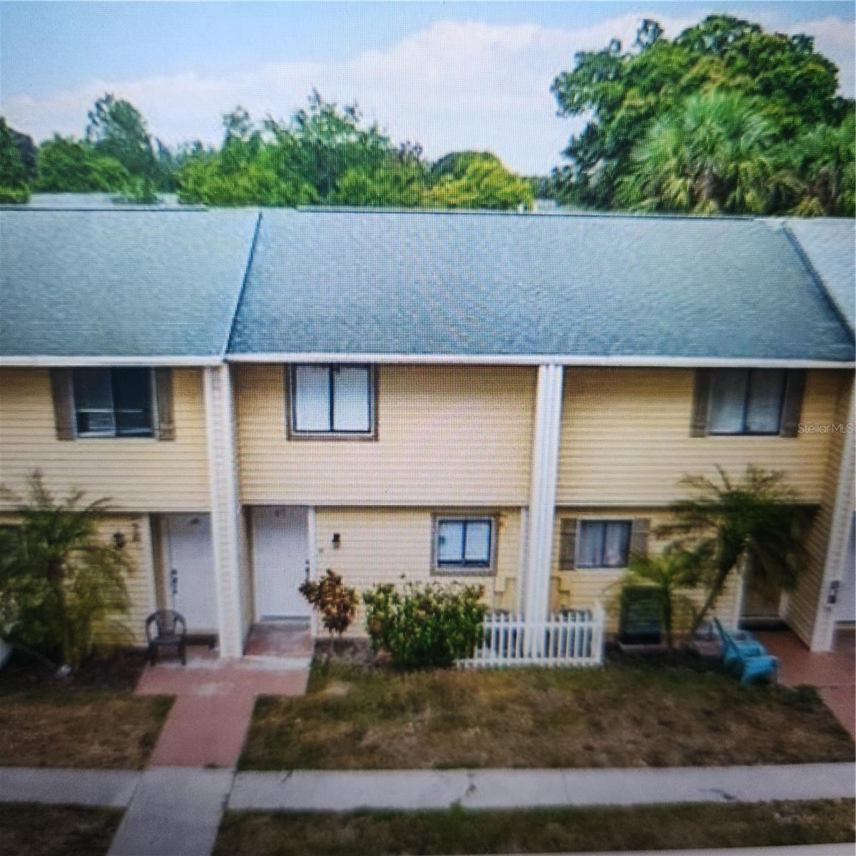 22630 Gage Loop #4 Property Photo 1
