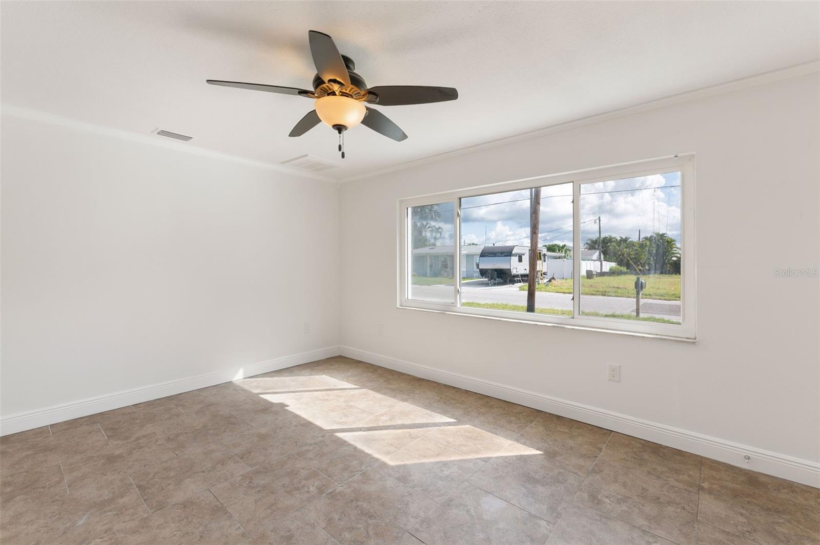 14036 Marguerite Dr Property Photo 4