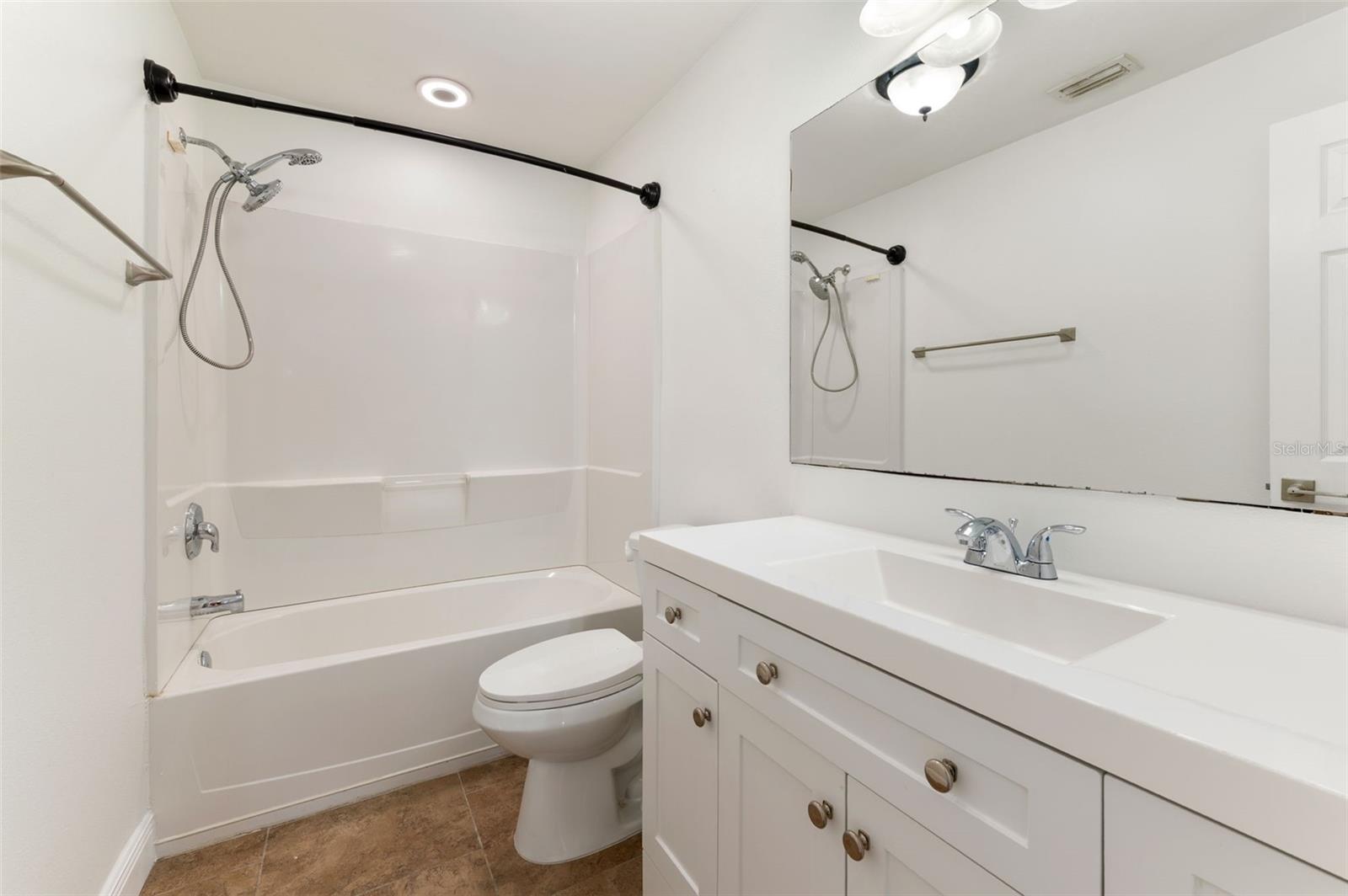 14036 Marguerite Dr Property Photo 11