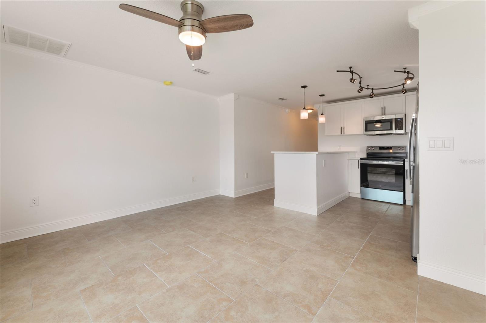 14036 Marguerite Dr Property Photo 12