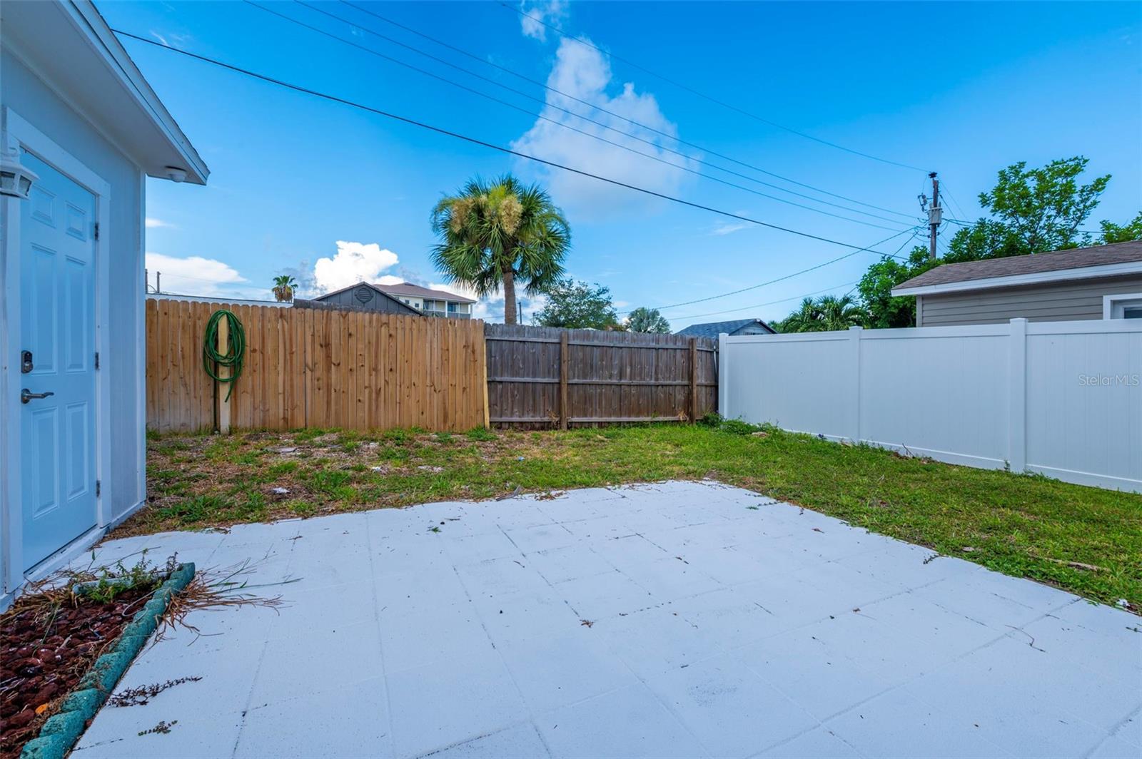 14036 Marguerite Dr Property Photo 25