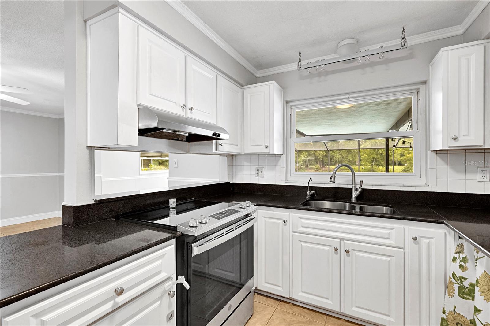 4314 Lark Dr Property Photo 12