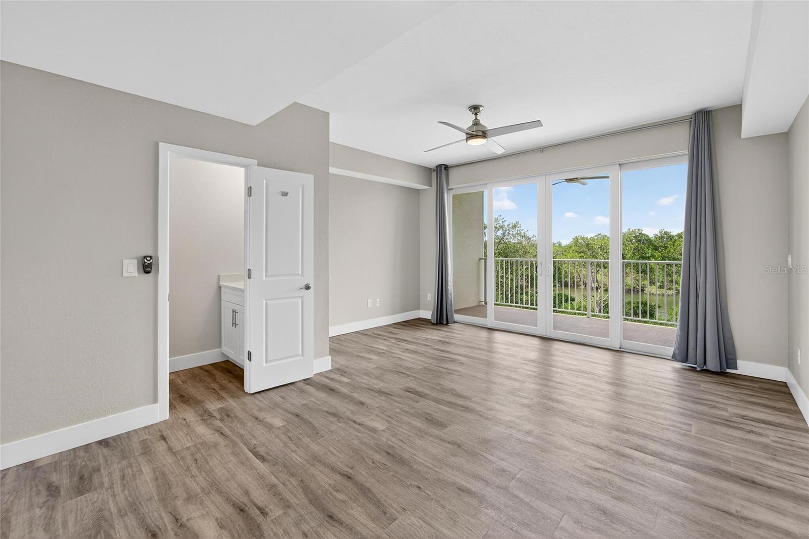 3266 Mangrove Point Dr Property Photo 24