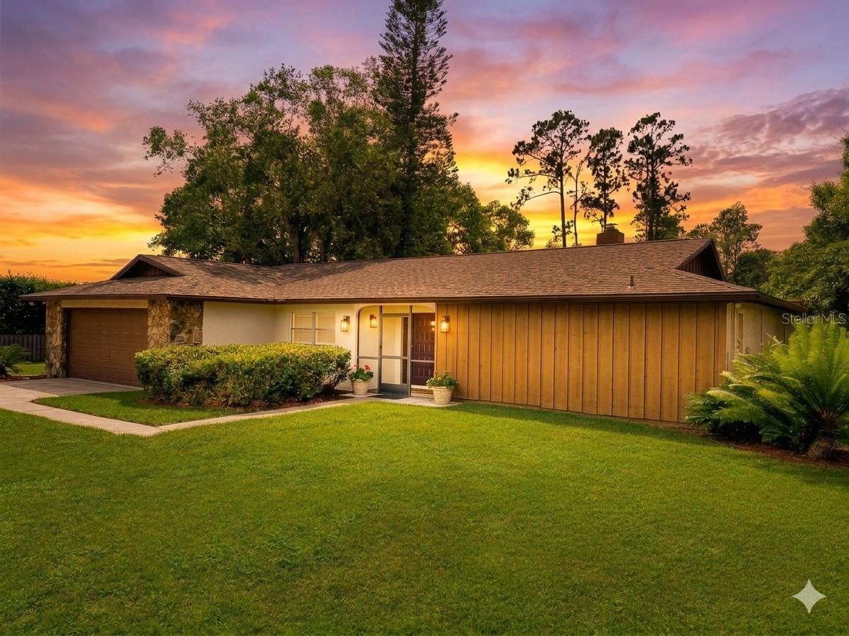 3215 Lake Saxon Dr Property Photo 1