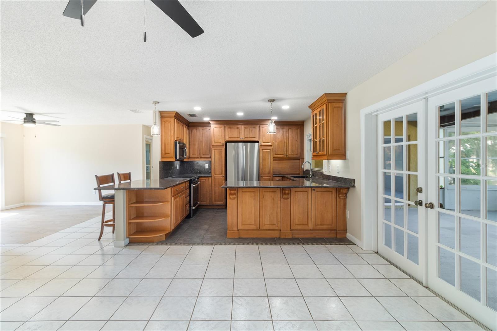 3215 Lake Saxon Dr Property Photo 5