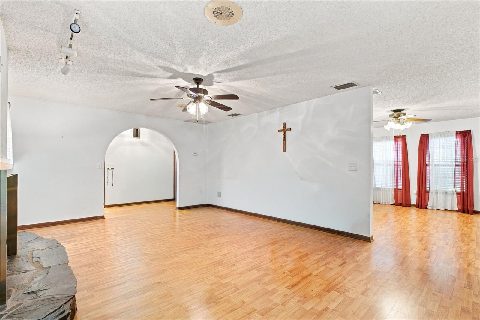 9230 Jasmine Blvd Property Photo 10