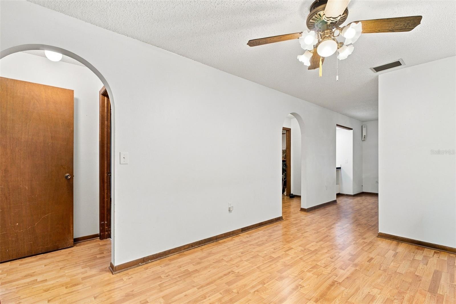 9230 Jasmine Blvd Property Photo 17