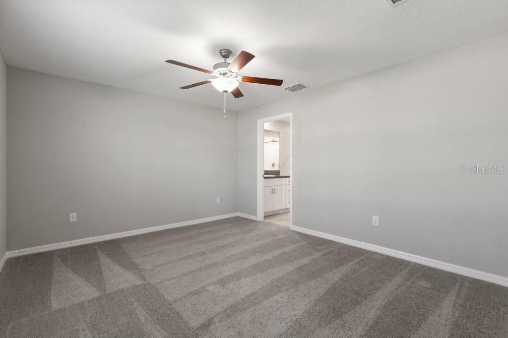 7110 Amelia Cove Ct Property Photo 9