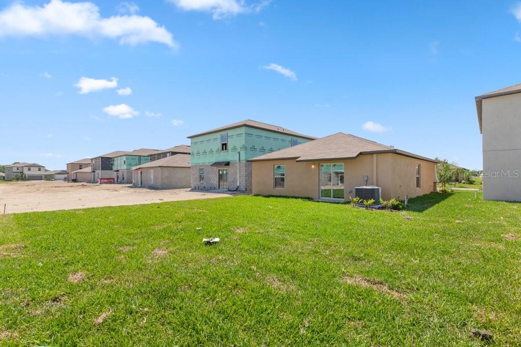 7110 Amelia Cove Ct Property Photo 14