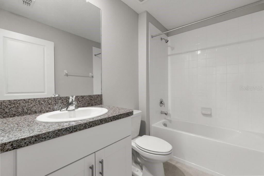 7110 Amelia Cove Ct Property Photo 16