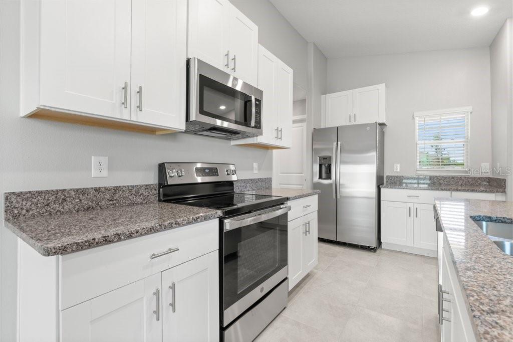 7110 Amelia Cove Ct Property Photo 21