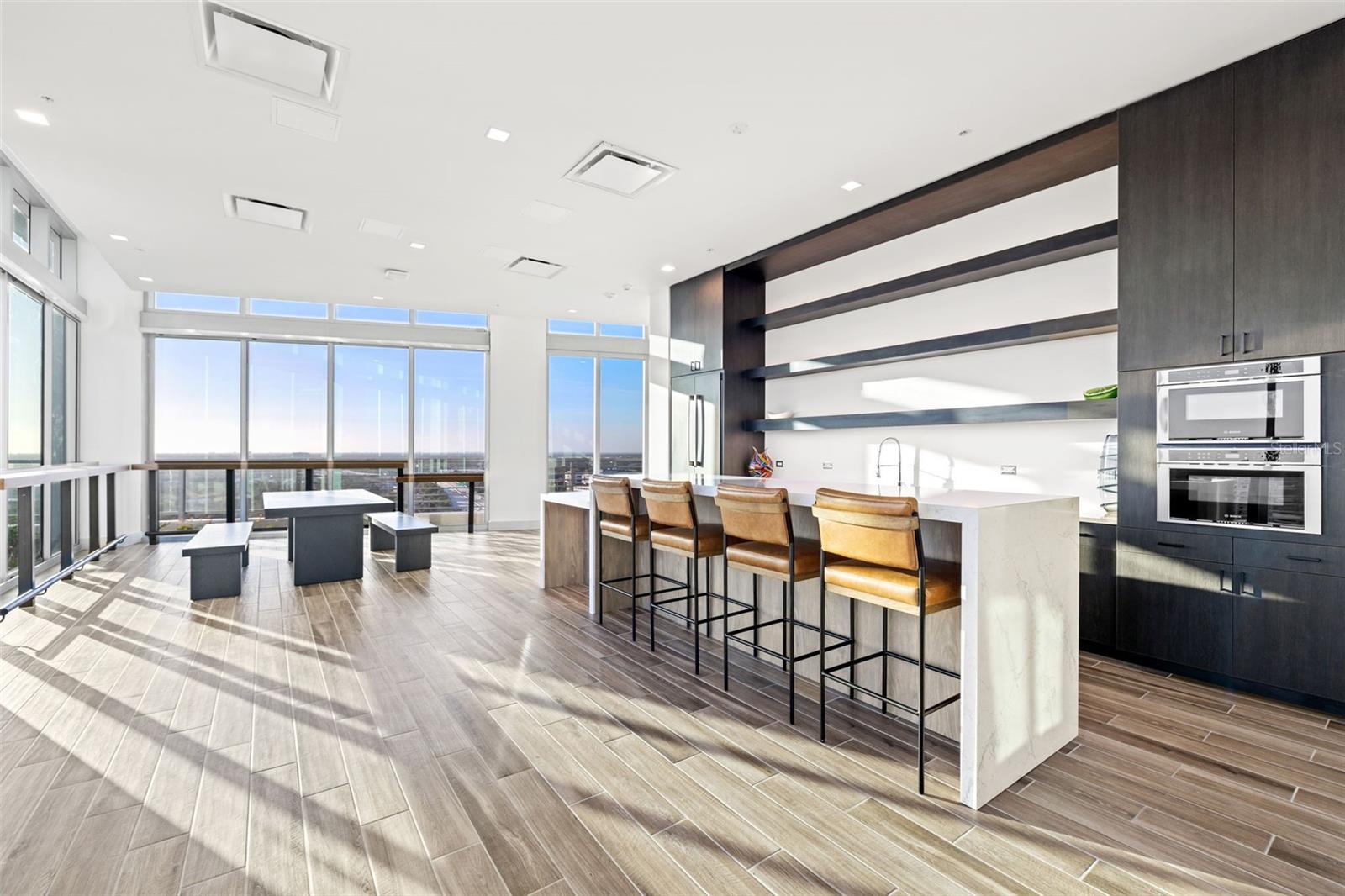 777 3rd Ave N #805 Property Photo 50