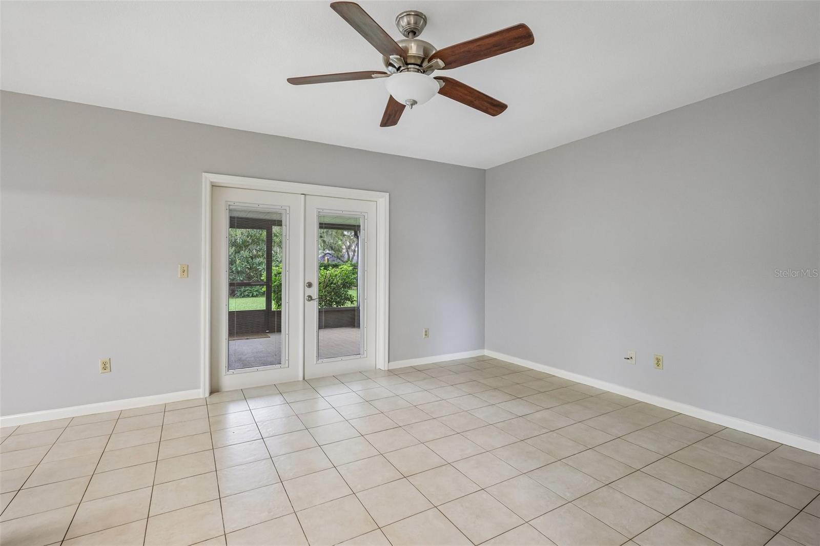 3718 Sand Pebble Dr Property Photo 6