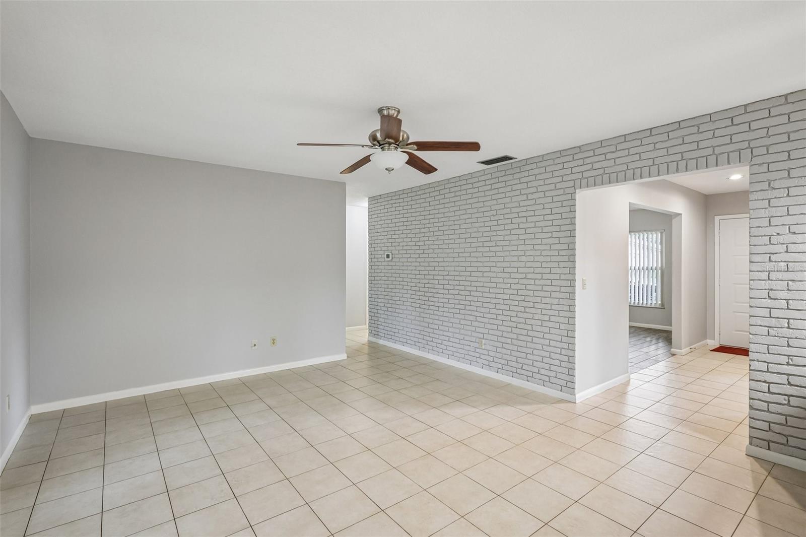 3718 Sand Pebble Dr Property Photo 7