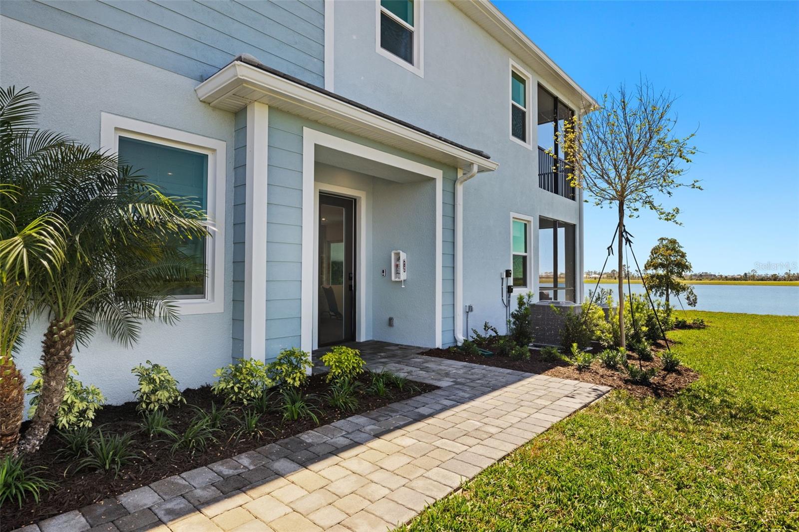 12829 JADE EMPRESS LOOP #101 Property Photo 1