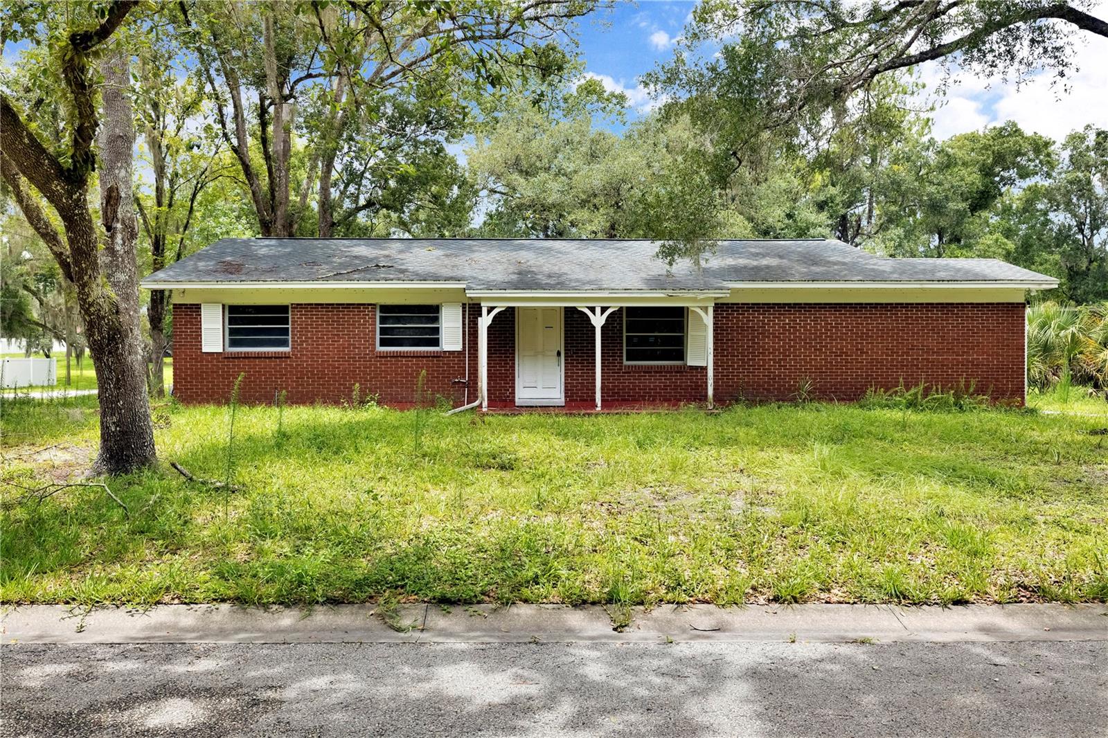 11916 DAVIS RD