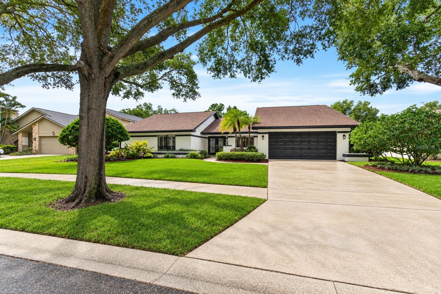 14015 Shady Shores Dr Property Photo 3