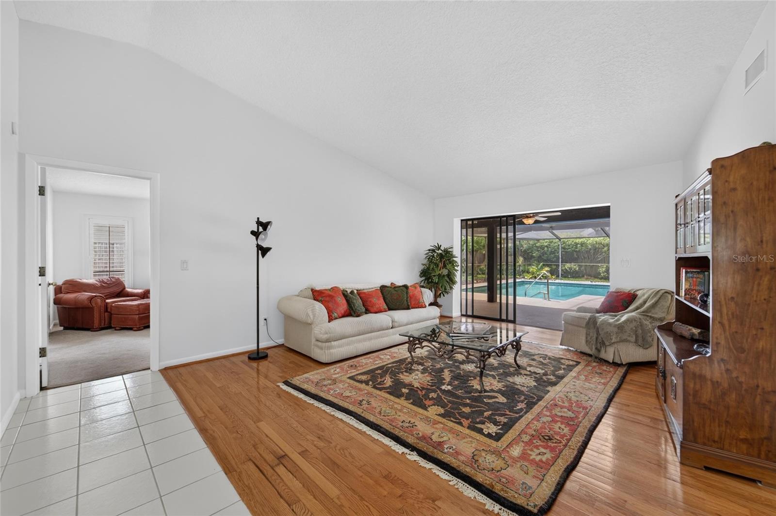14015 Shady Shores Dr Property Photo 6