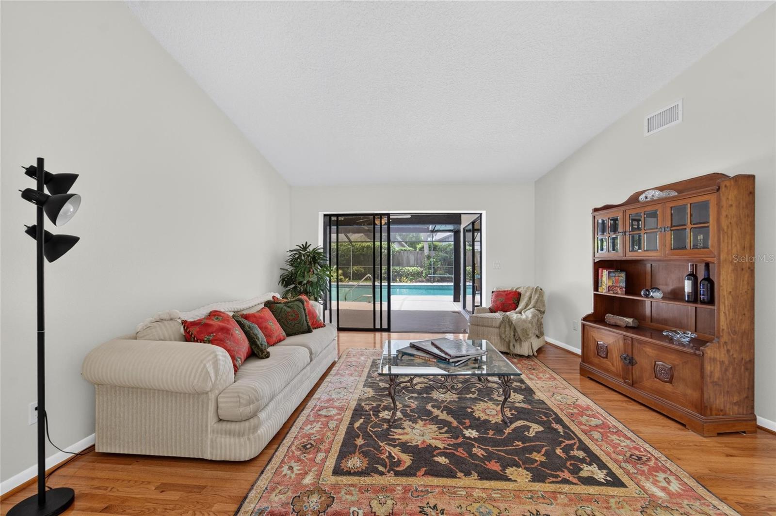 14015 Shady Shores Dr Property Photo 7