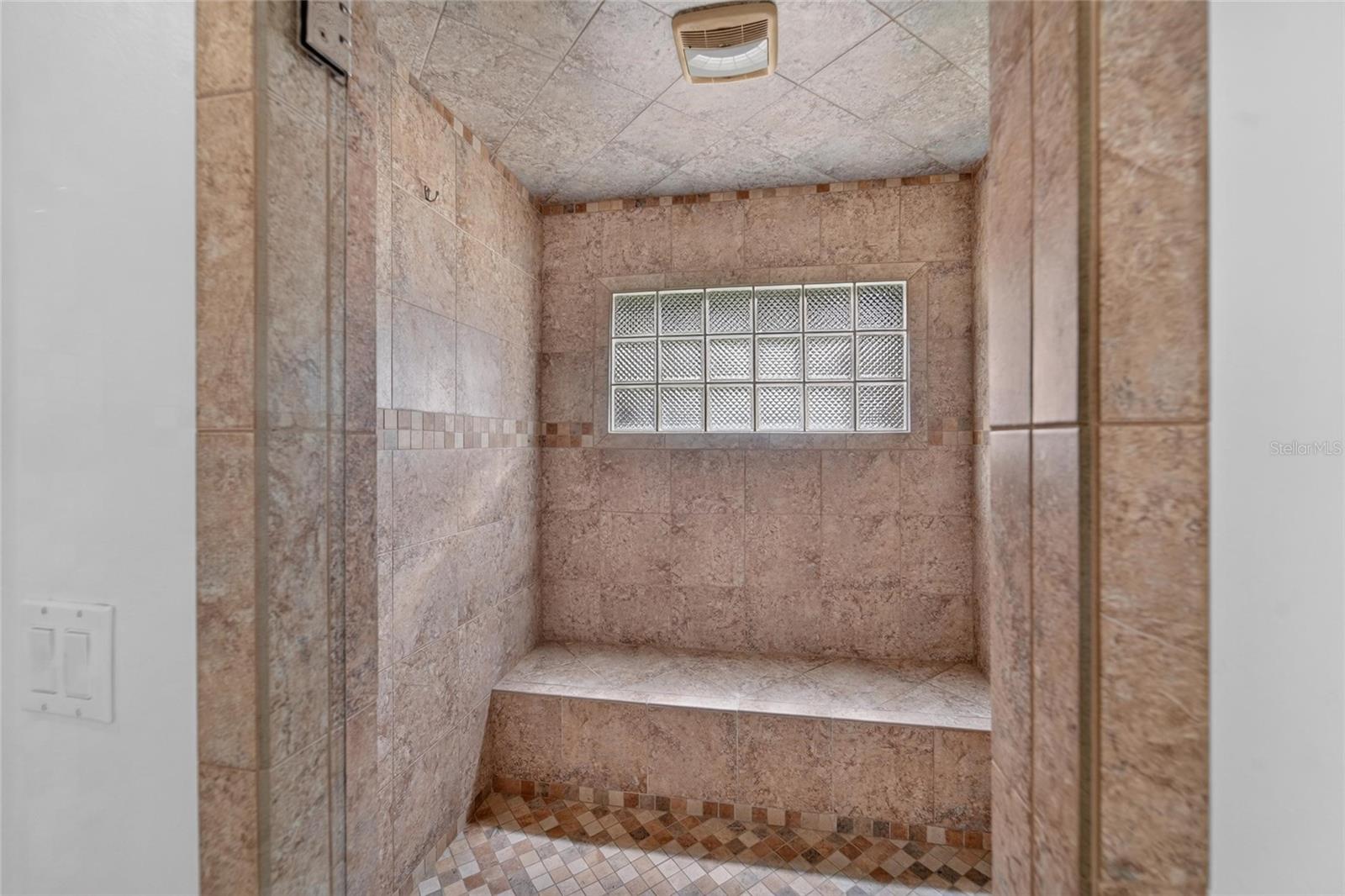 14015 Shady Shores Dr Property Photo 24