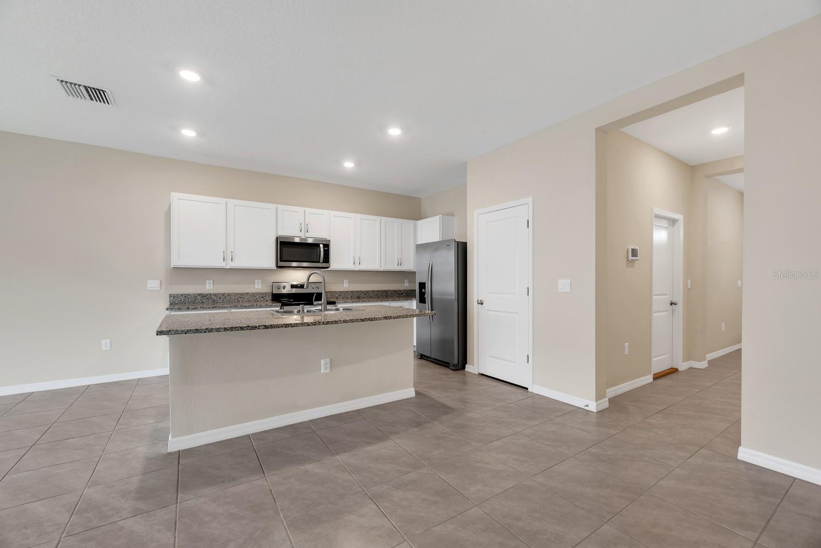 3507 Marigold Patch Ct Property Photo 7