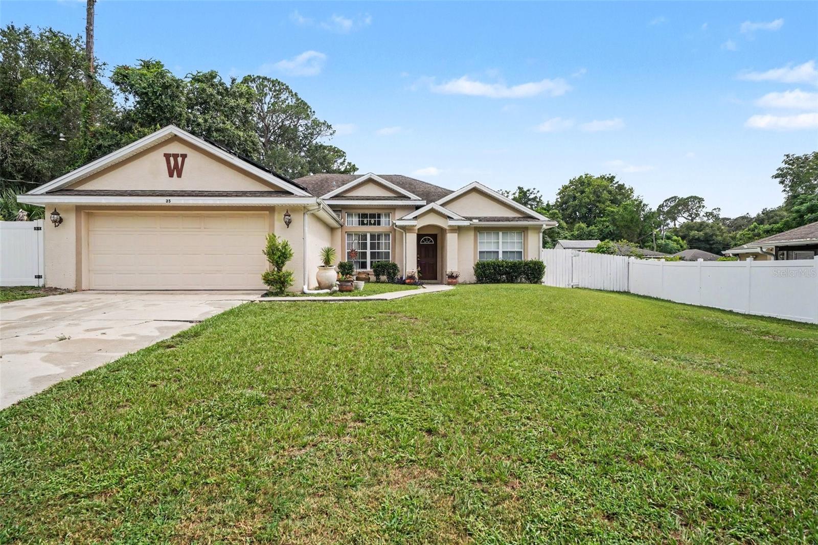 35 PLANTATION RD
