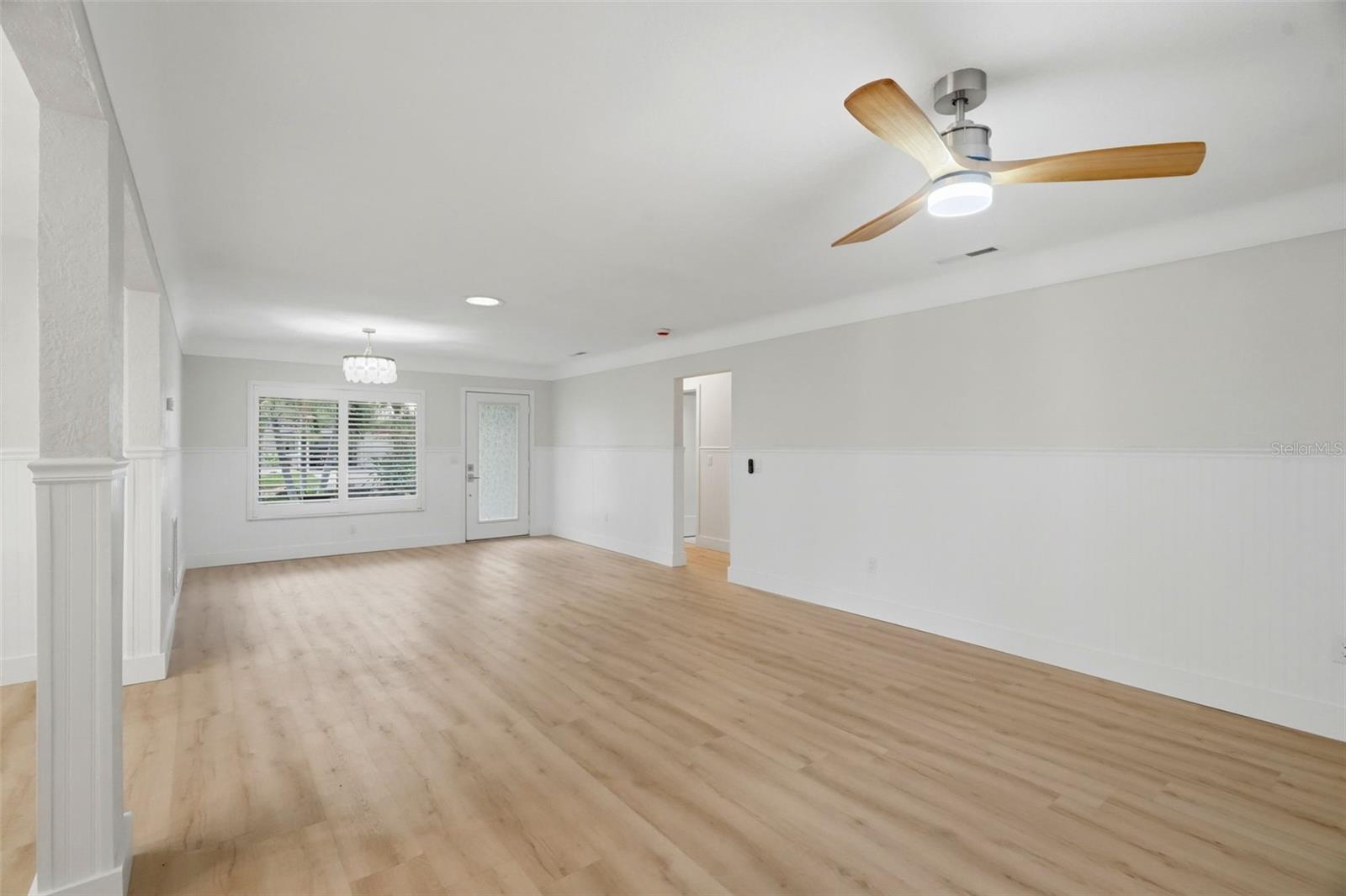 15814 3rd St E Property Photo 11