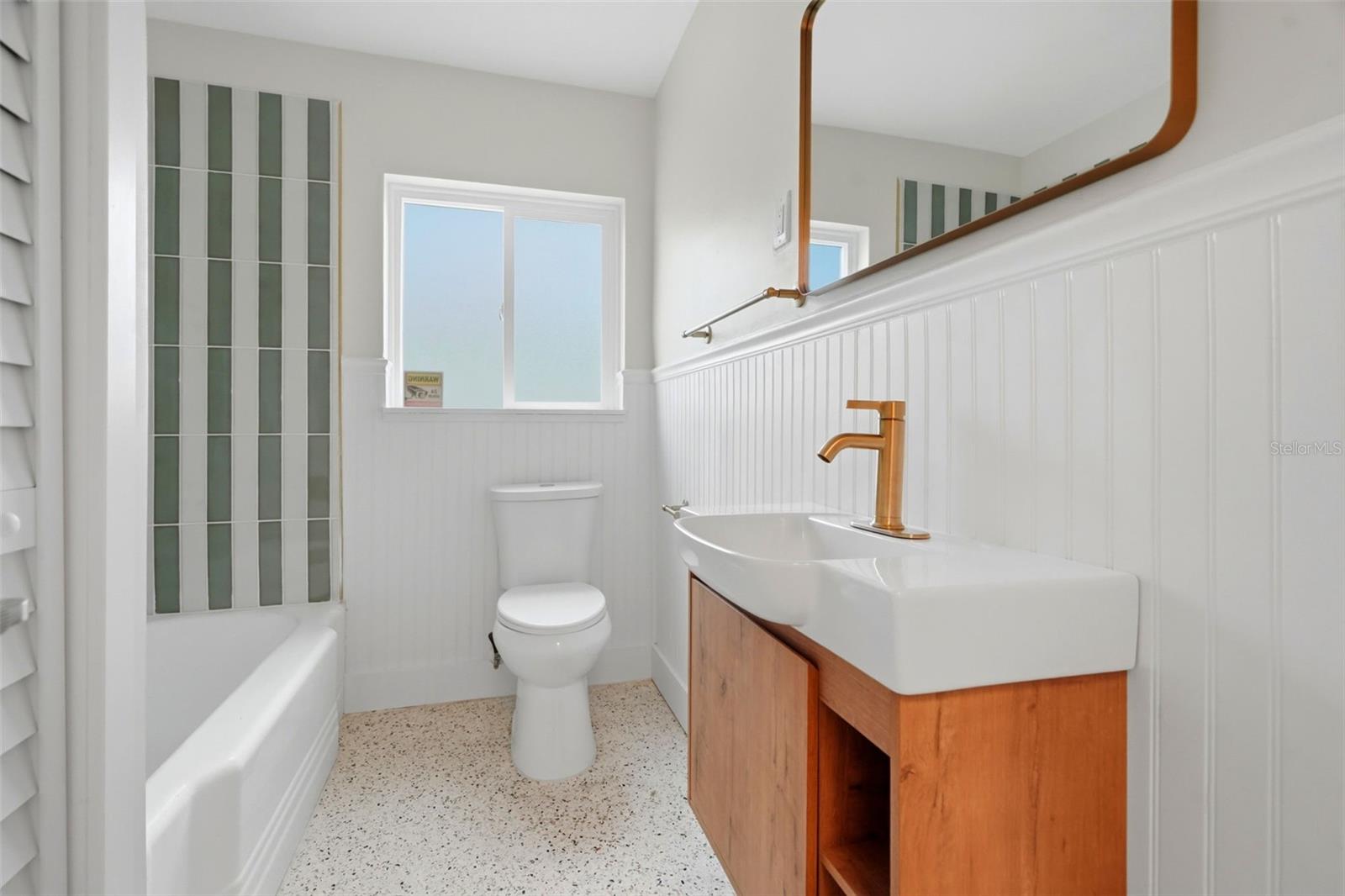 15814 3rd St E Property Photo 18