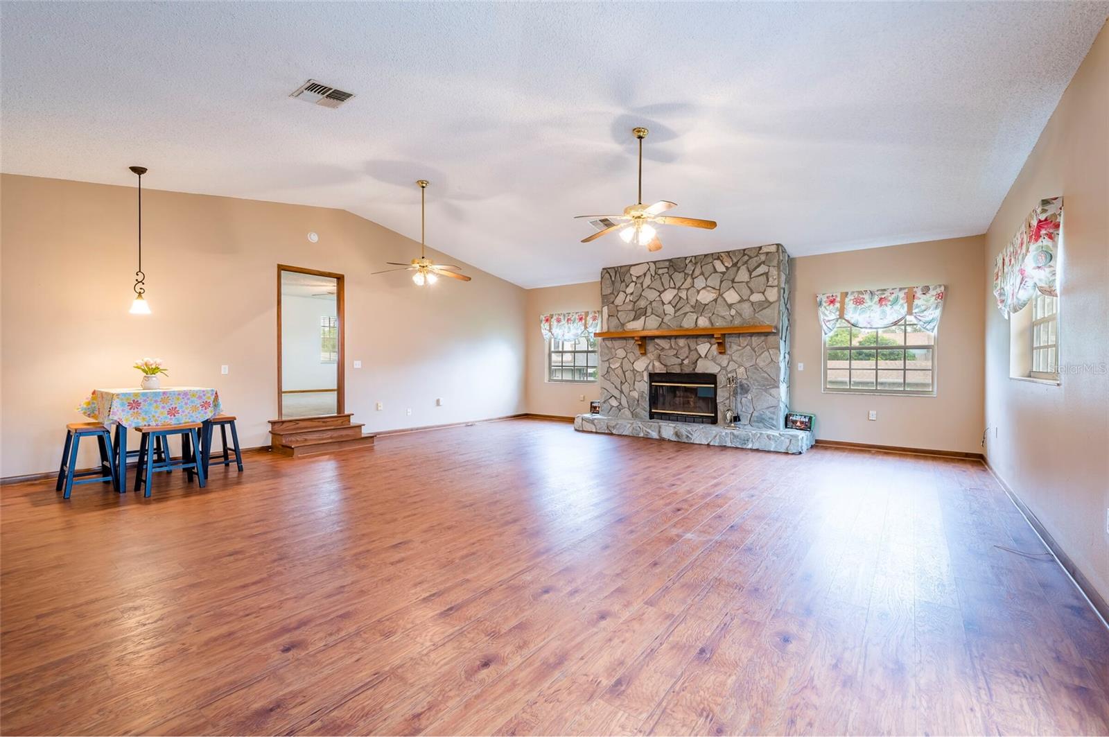 12055 Murray Ave Property Photo 25