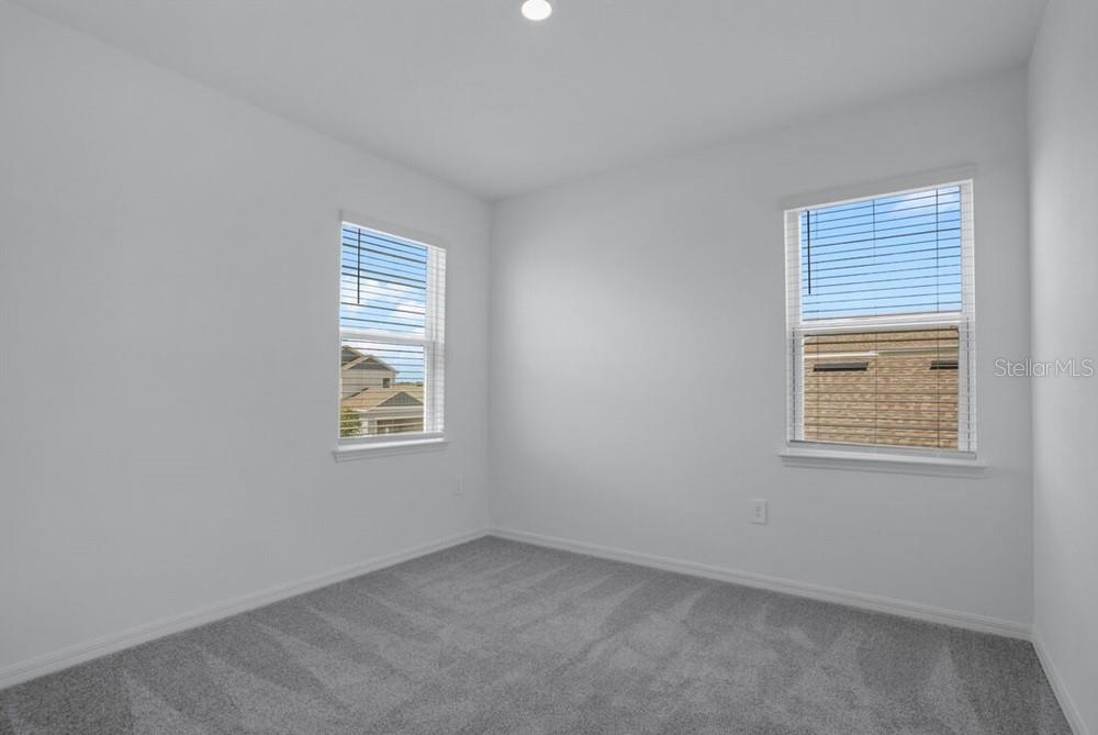 735 Steel Dr Property Photo 22