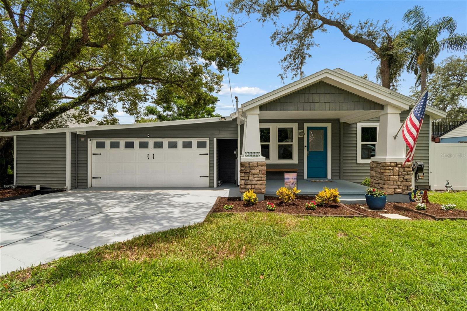 13307 N Oregon Ave Property Photo 1