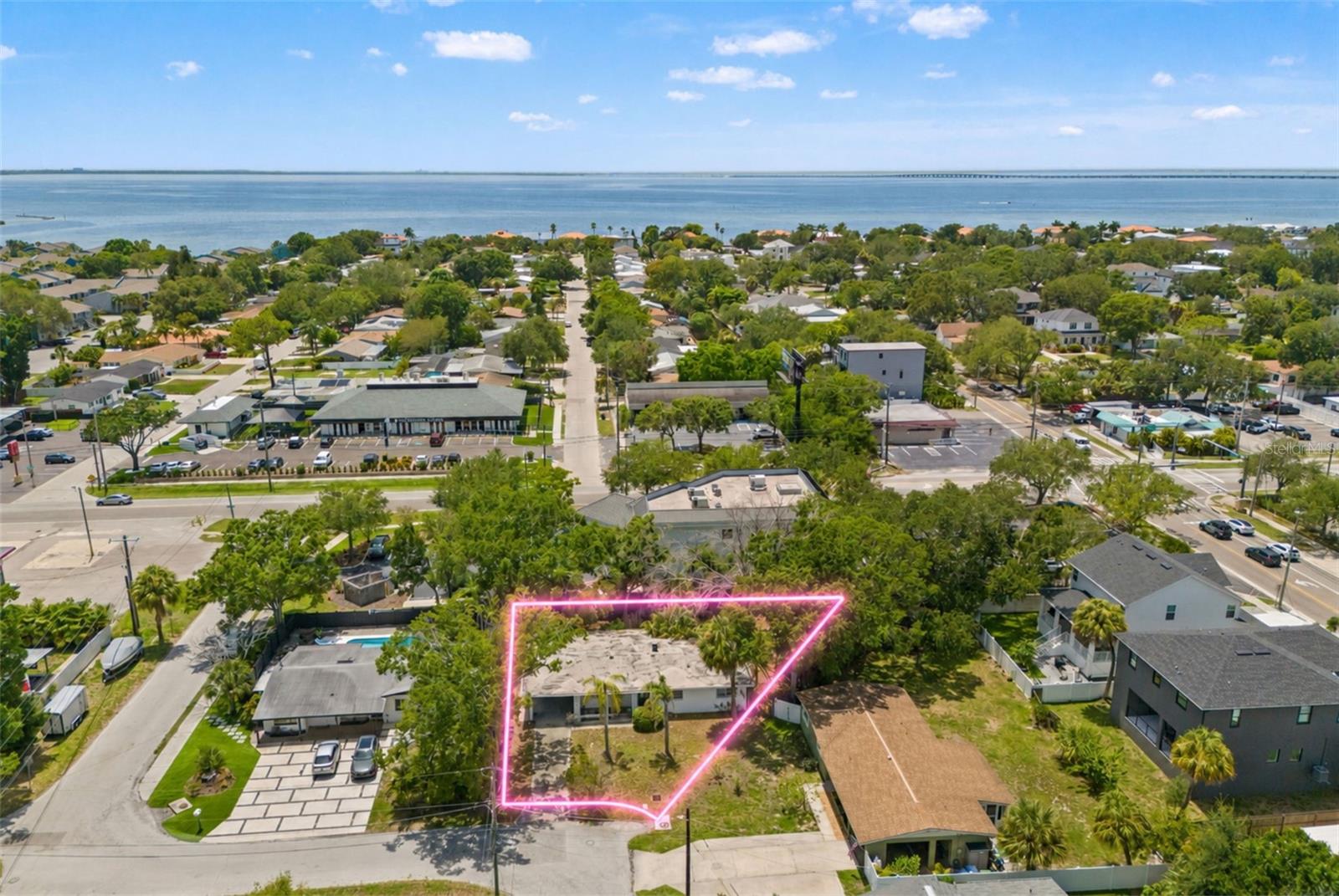 4635 W Bay Villa Ave Property Photo 1