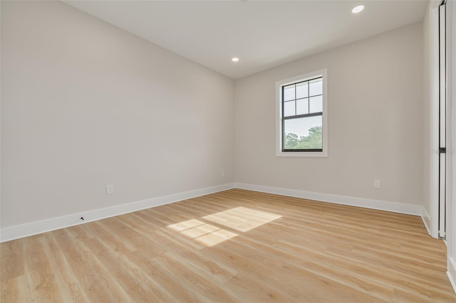 5210 Bayshore Blvd #3 Property Photo 22
