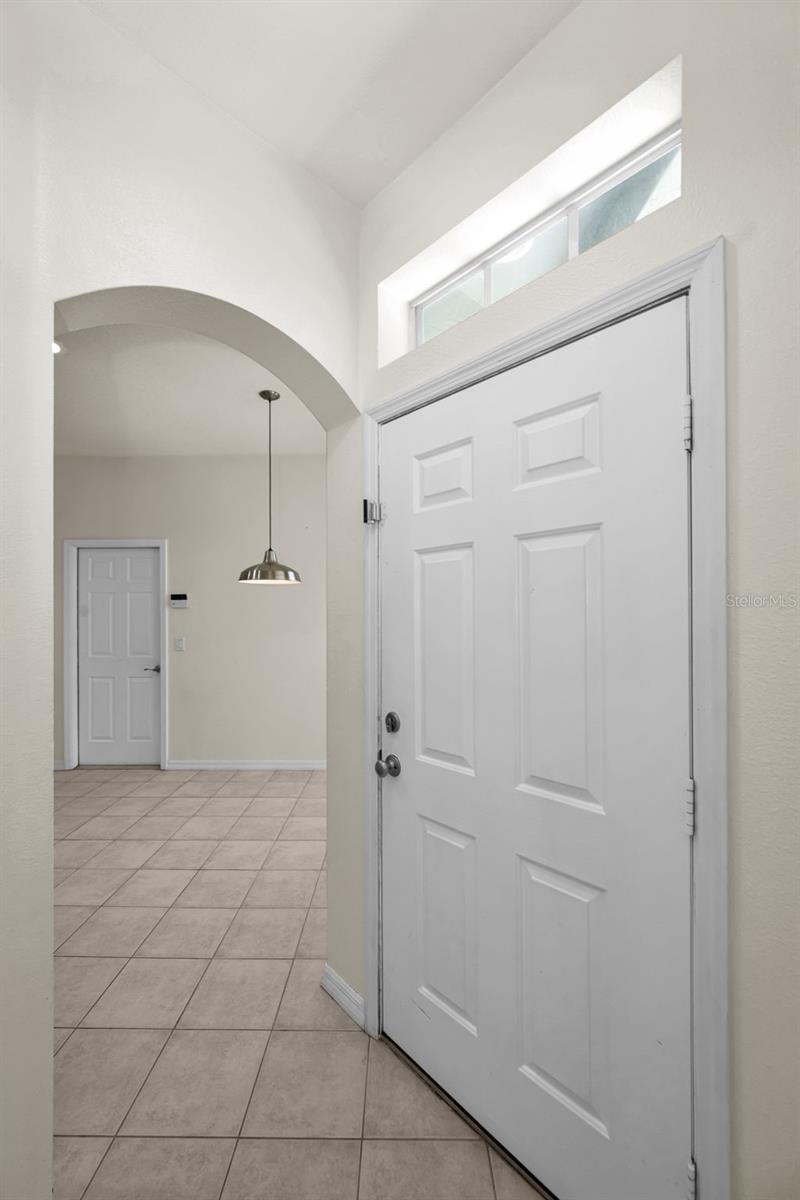 2418 Earlswood Ct Property Photo 6