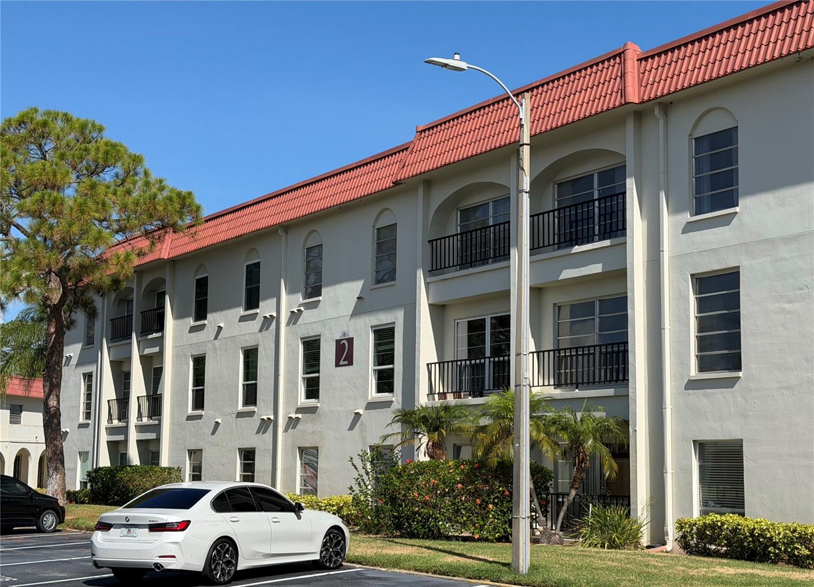 2700 BAYSHORE BLVD #2108 Property Photo 1