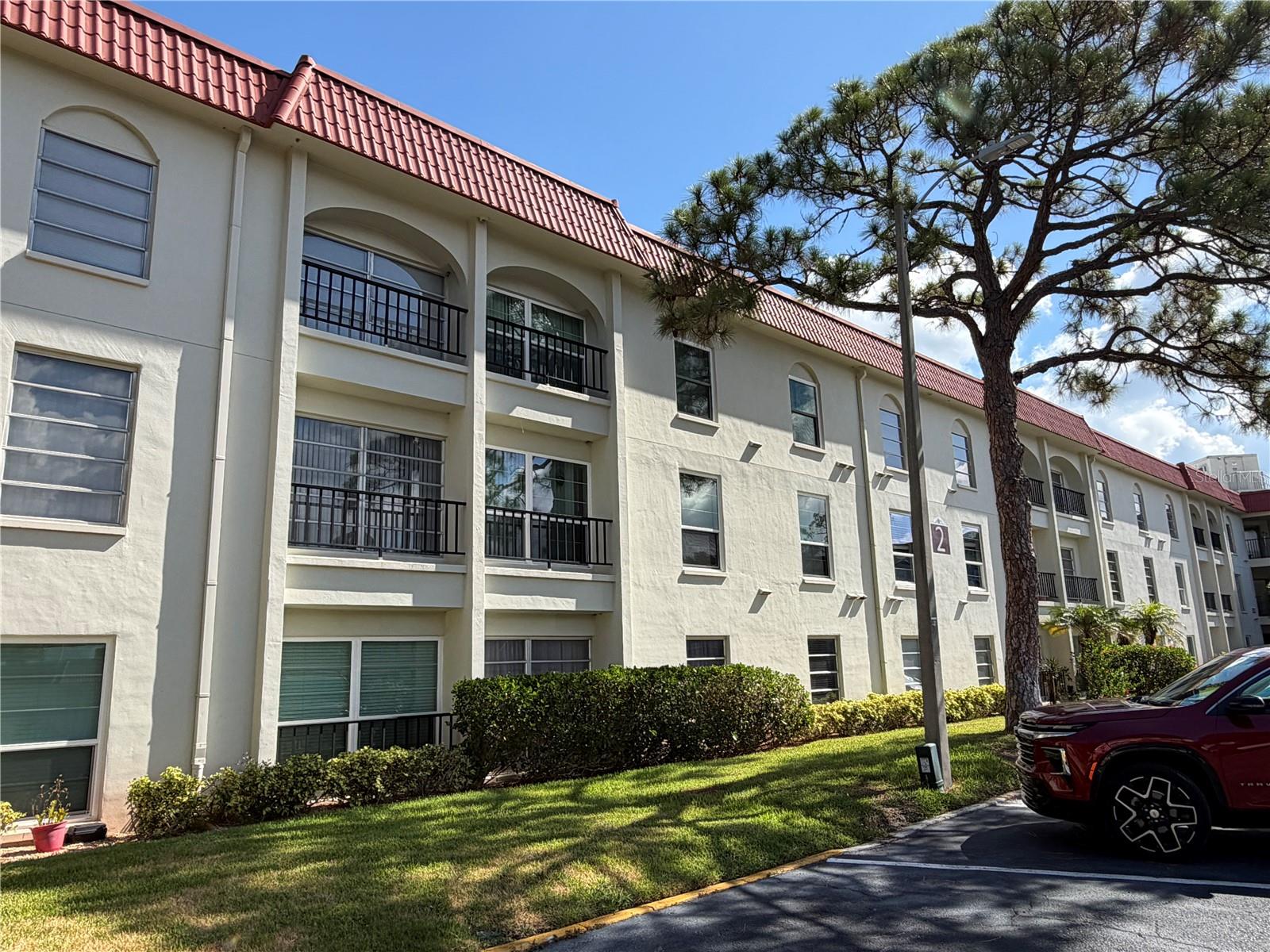 2700 Bayshore Blvd #2108 Property Photo 2