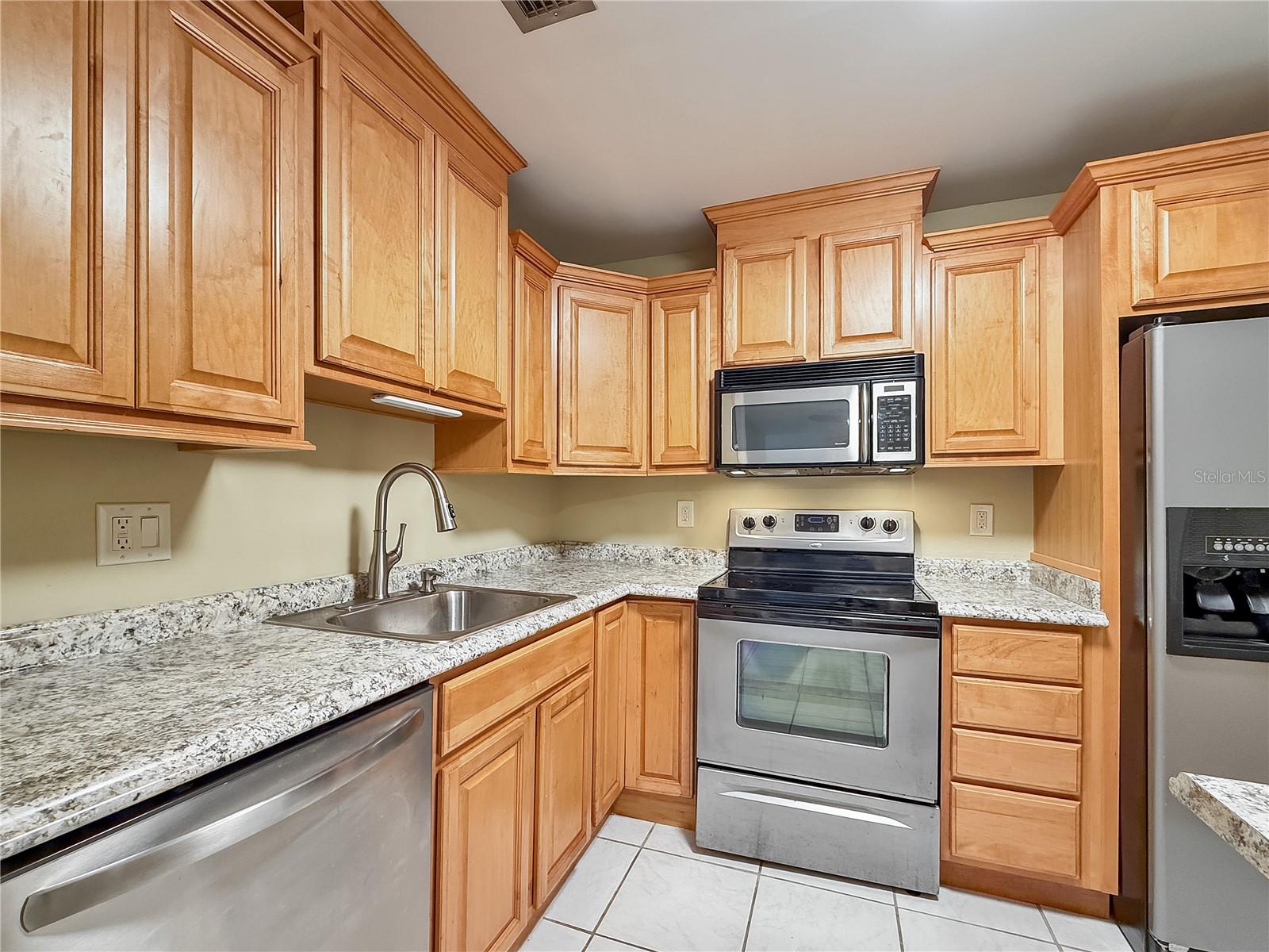 2700 Bayshore Blvd #2108 Property Photo 13
