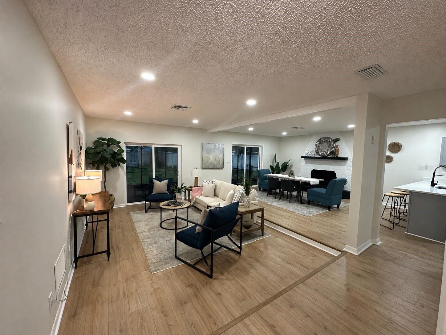 22360 Stillwood Dr Property Photo 2