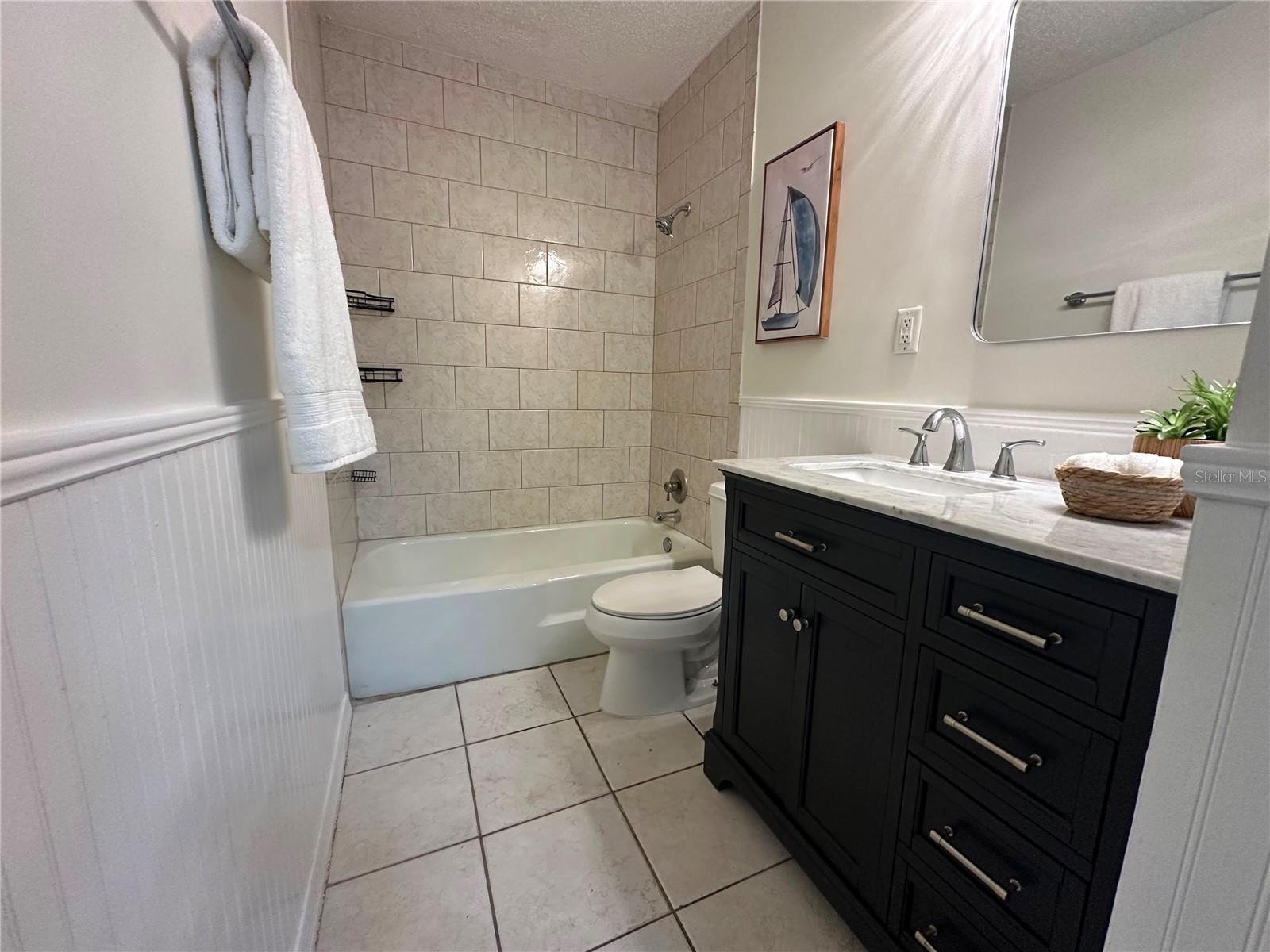 22360 Stillwood Dr Property Photo 13