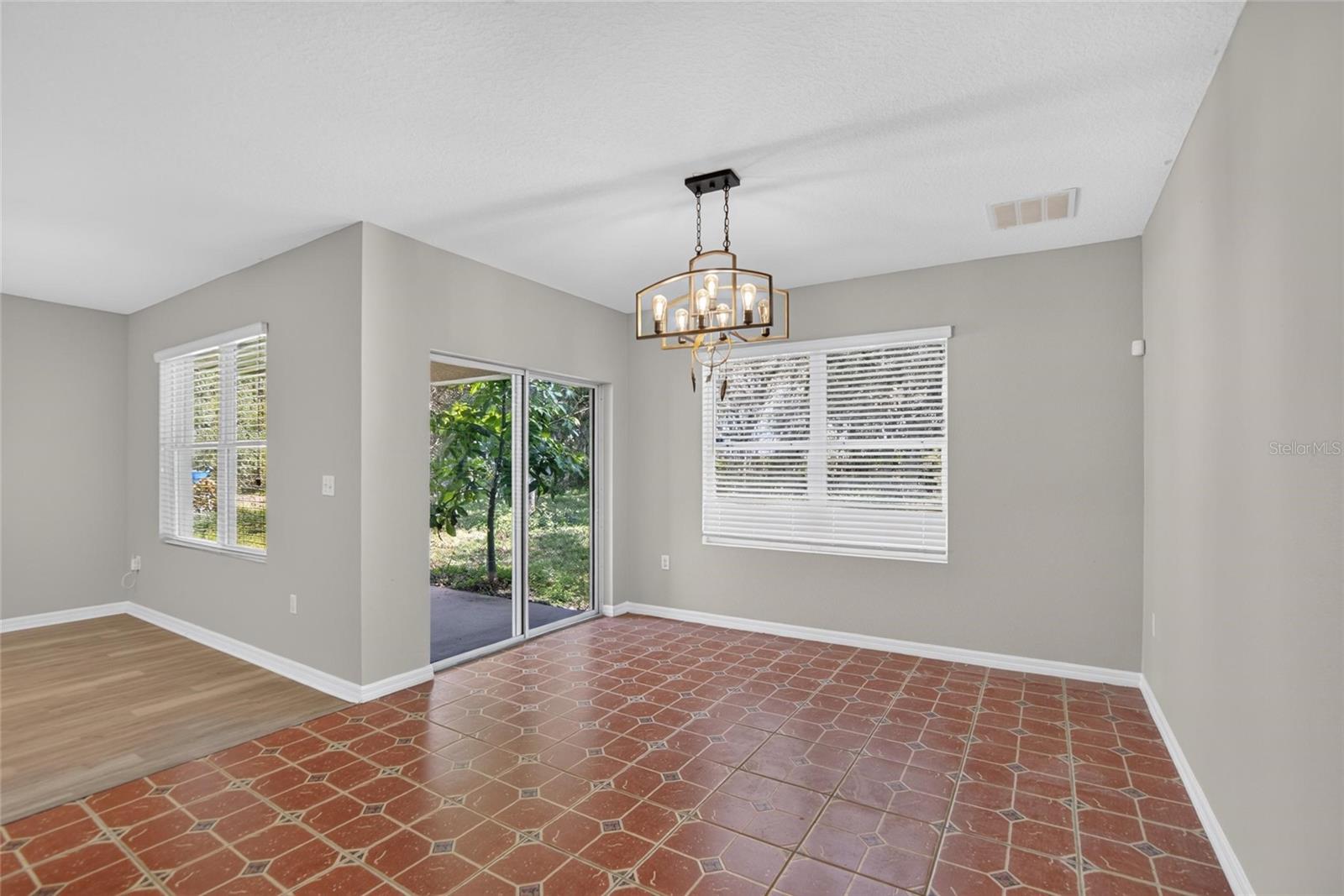 16441 Treasure Point Dr Property Photo 37