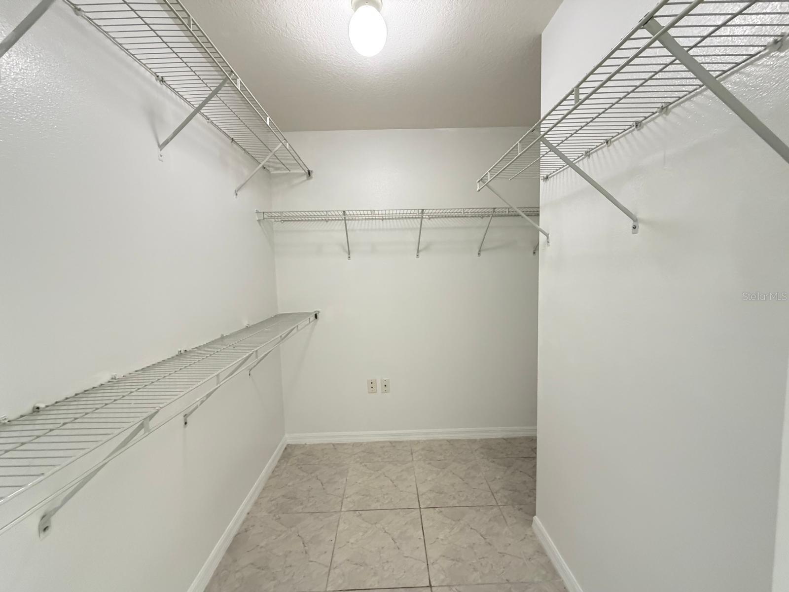 3264 Deltona Blvd Property Photo 13